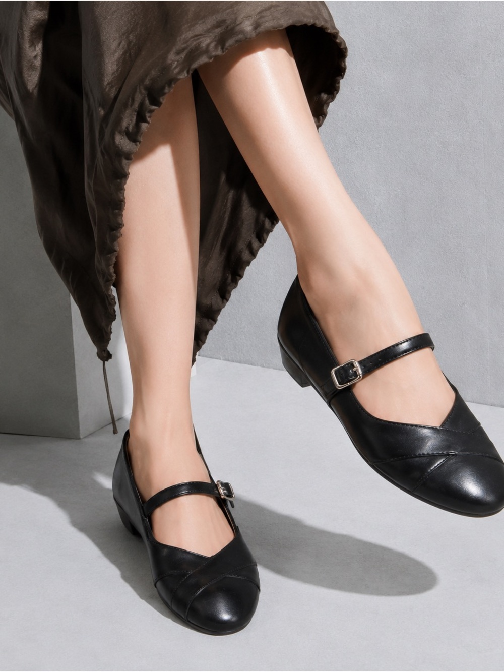 Naturalizer Black Leather Mary Jane Heels